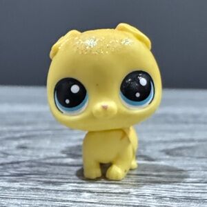 Littlest Pet Shop | #15: Lemon Dazzleby (Kitten) - Mini Collectible Toy Figure